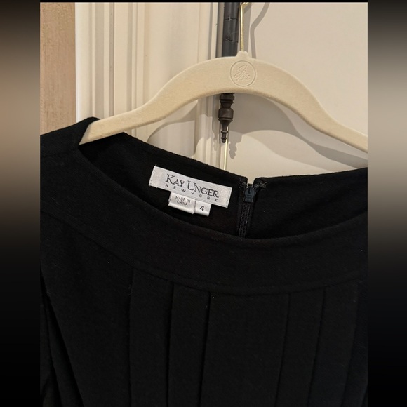 Kay Unger black dress with patent leather waist detail - Picture 3 of 5